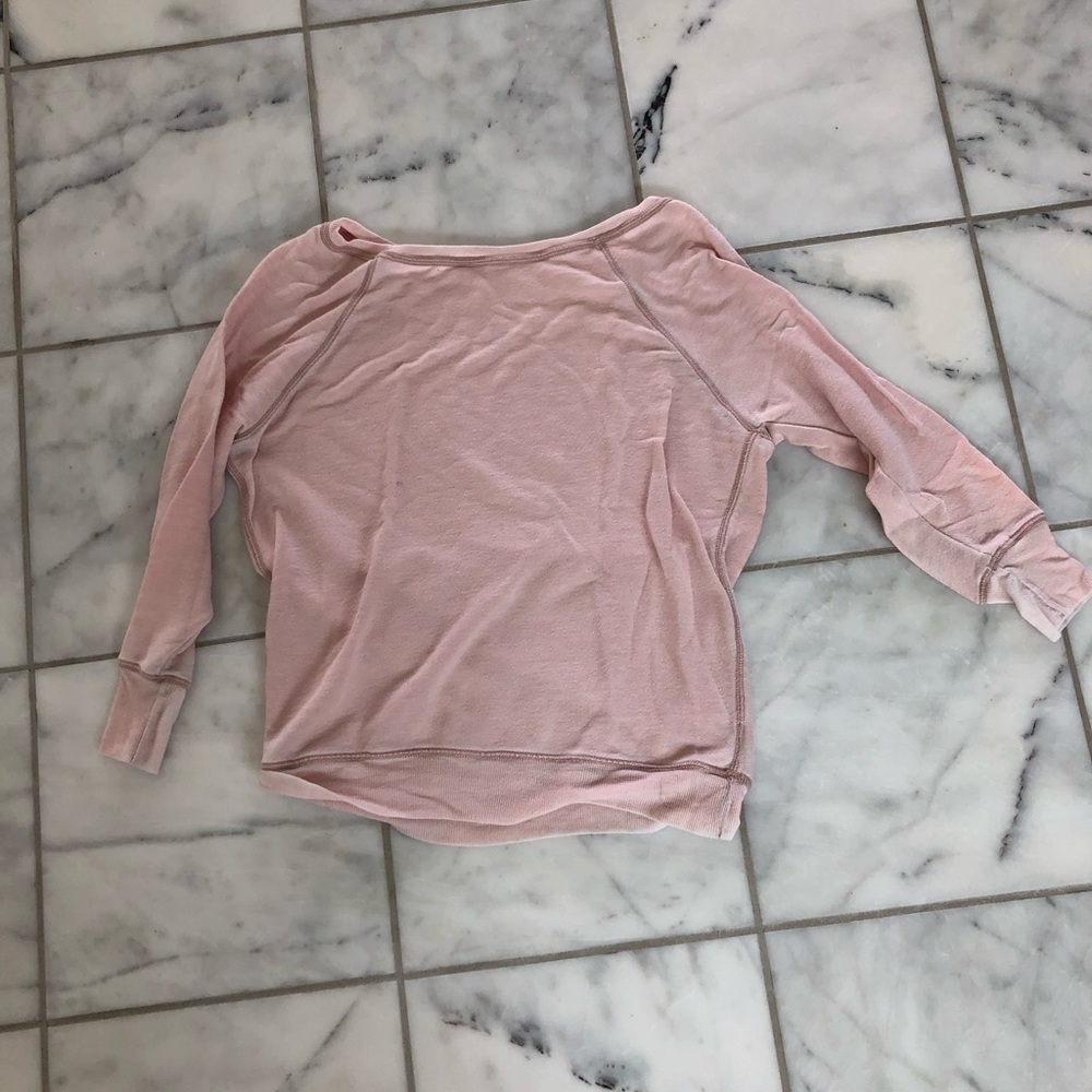 American Eagle Pullover Sweater